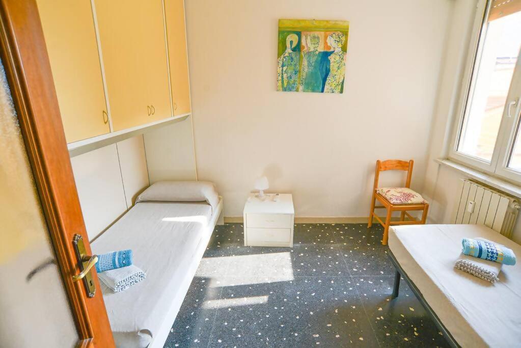 Apartamento Larte Al Mare Vicino Spiaggia Con Ac E Wifi Savona Exterior foto