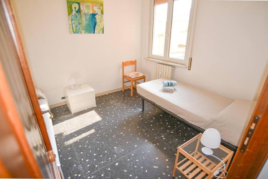 Apartamento Larte Al Mare Vicino Spiaggia Con Ac E Wifi Savona Exterior foto